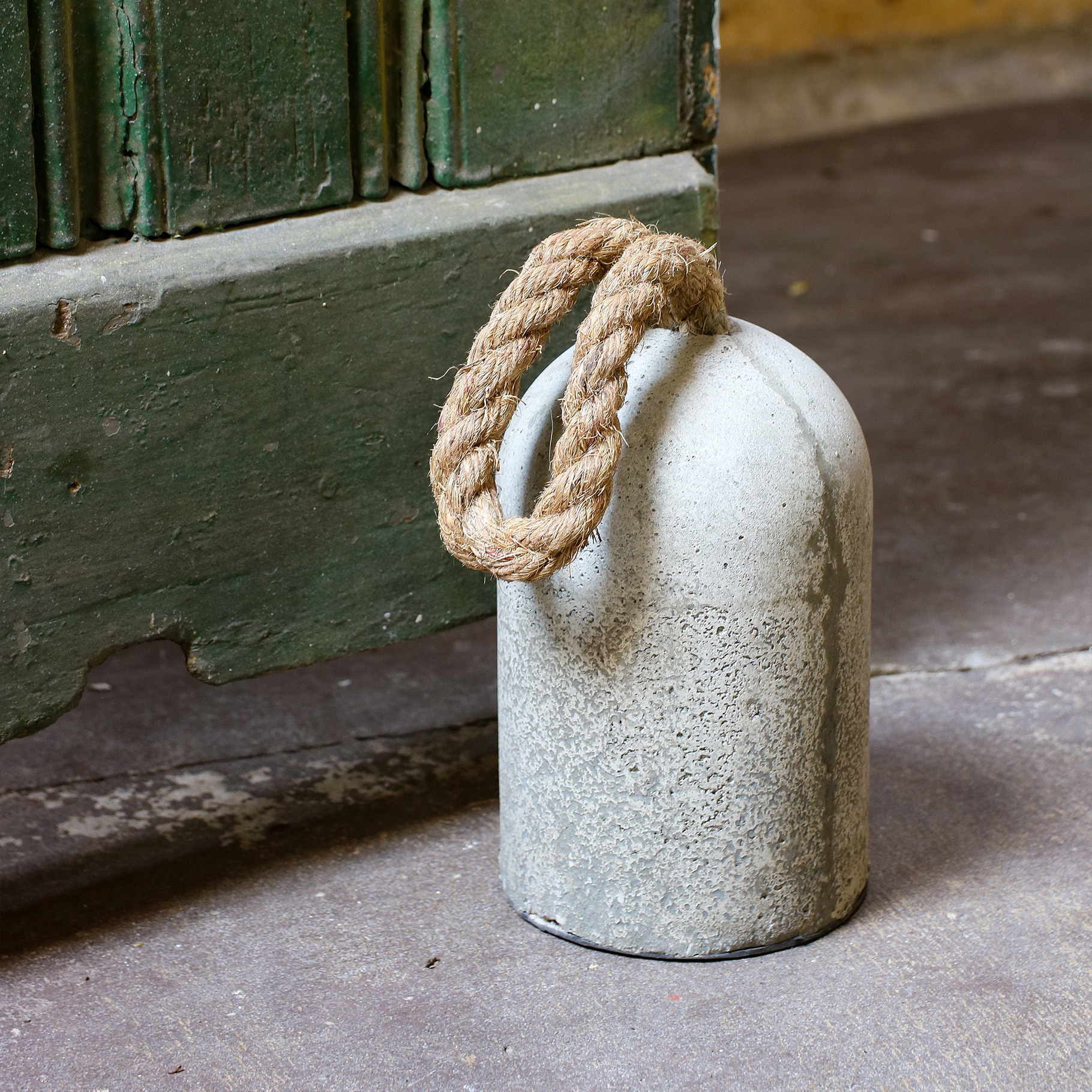 Raw Materials Amsterdam Bedrock Deurstopper | Beton | 12x24x12 cm