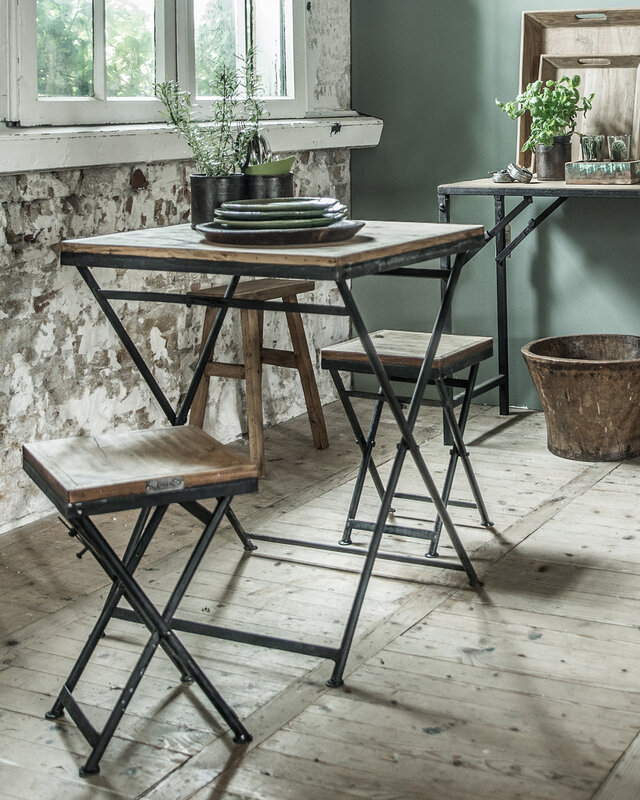 Raw Materials Amsterdam Opvouwbare tafel | Factory | Gerecycled Hout | B60 x H76 x L60 cm