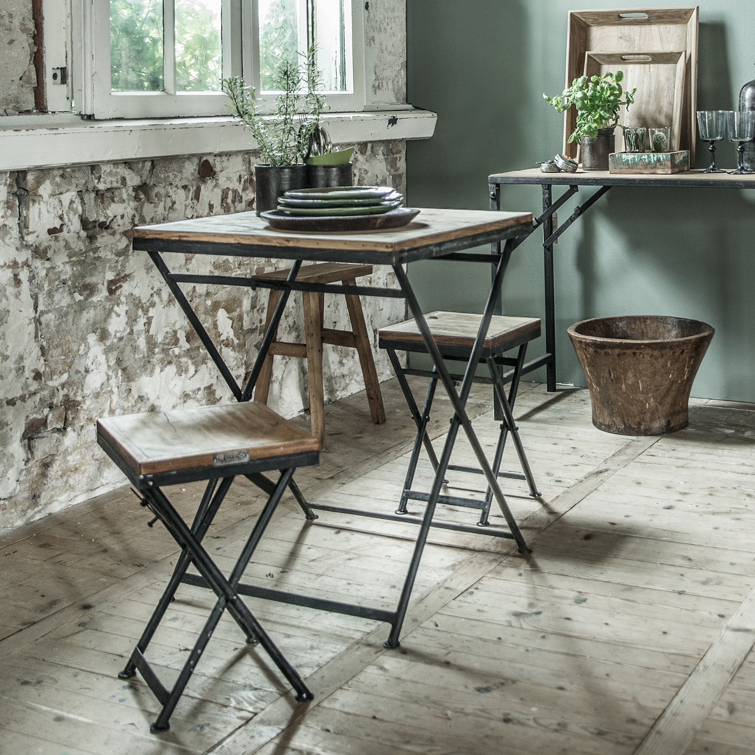 Raw Materials Amsterdam Opvouwbare tafel | Factory | Gerecycled Hout | B60 x H76 x L60 cm