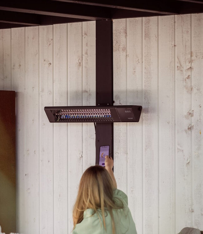 SUNRED Triangle Dark Slim wandmodel | Zwart | 77 x 15,5 x 13 cm