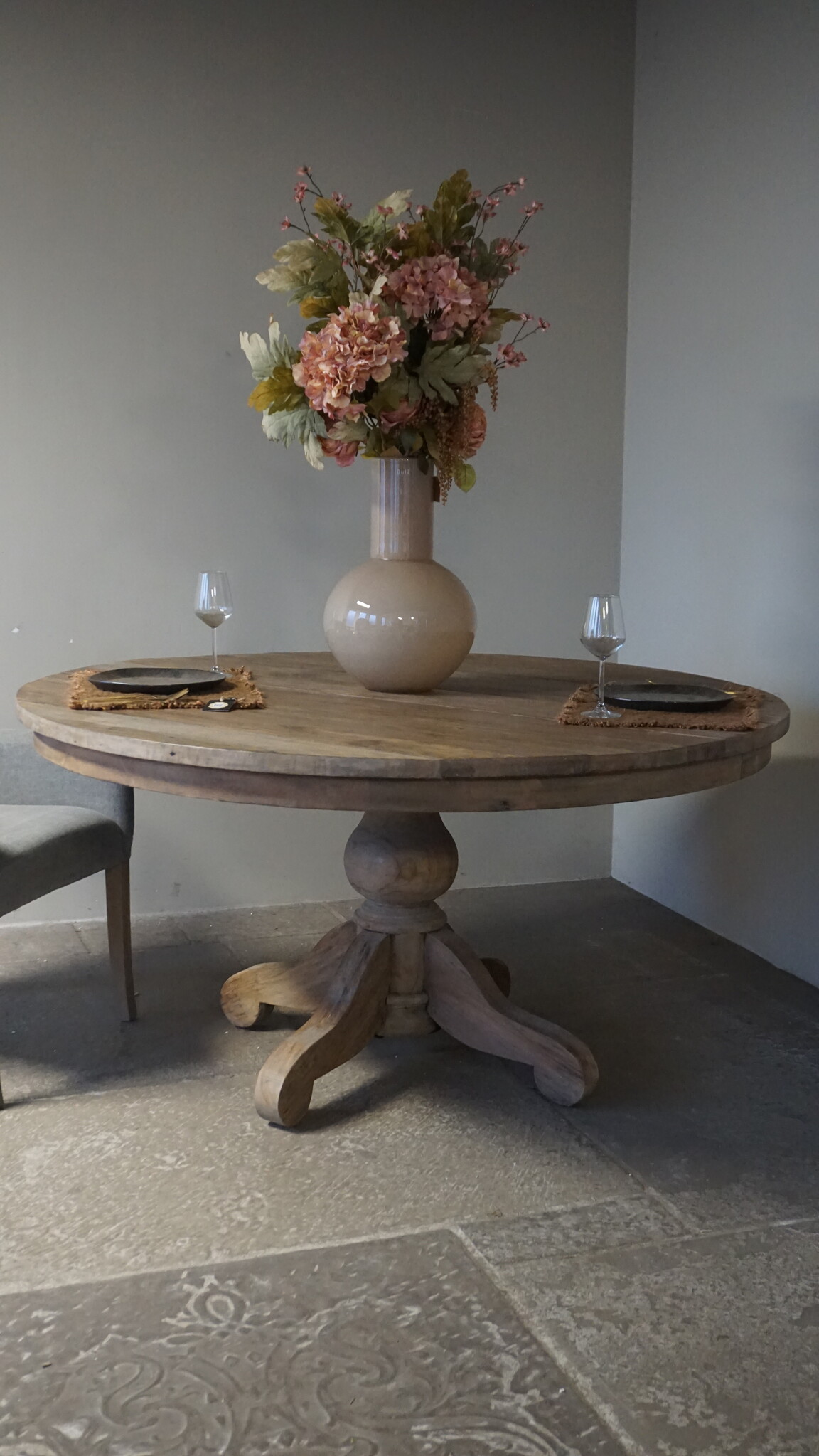 Rene Houtman Eetkamertafel | Rond | Bruin | H70 x D150 cm