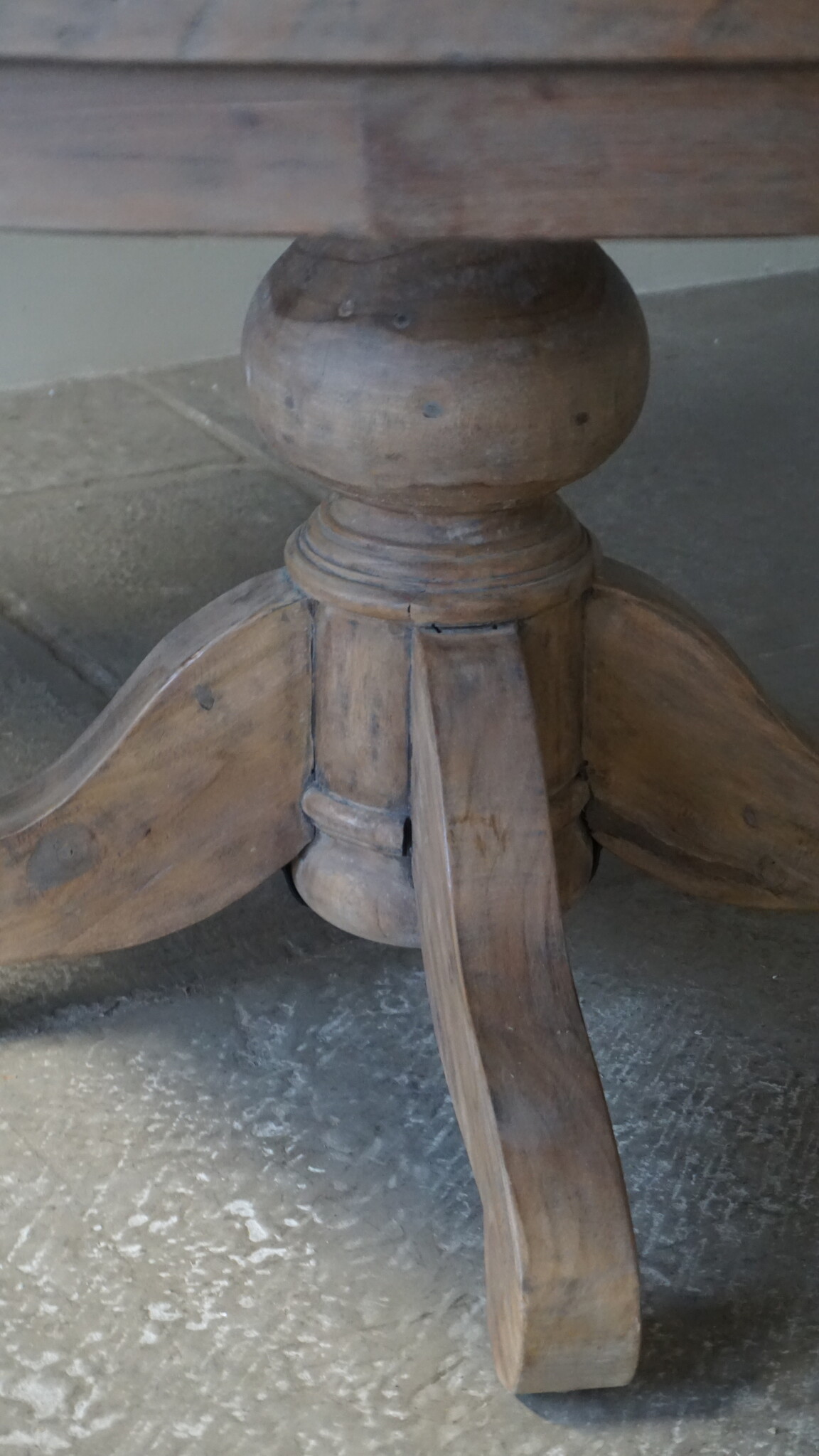 Rene Houtman Eetkamertafel | Rond | Bruin | H79.5 x D160 cm