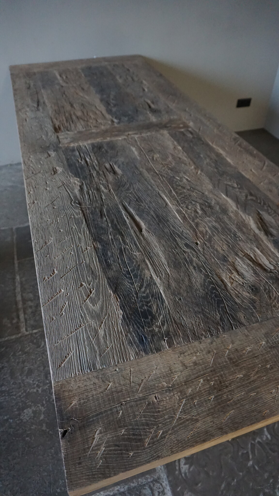 Rene Houtman Oud Eikenhouten Tafel | L270 x D100 x H80 cm
