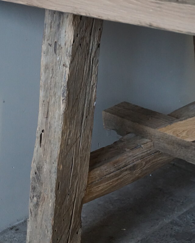 Rene Houtman Oud Eikenhouten Tafel | L270 x D100 x H80 cm