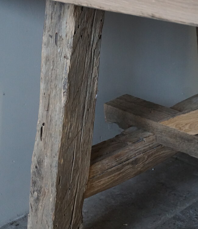 Rene Houtman Oud Eikenhouten Tafel | L270 x D100 x H80 cm