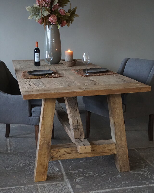 Rene Houtman Oud Eikenhouten Tafel | Nr 1 | L250 x D100 x H79 cm