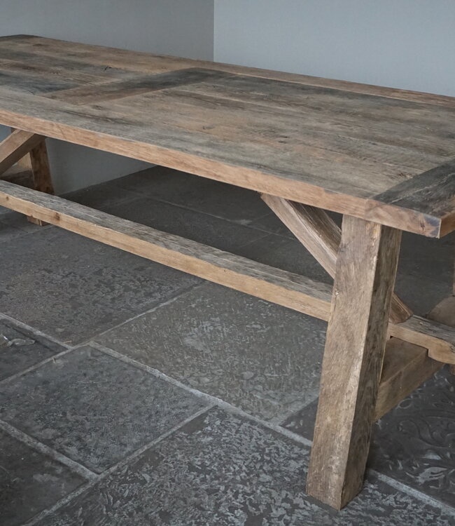 Rene Houtman Oud Eikenhouten Tafel | Nr 2 | L250 x D100 x H79 cm