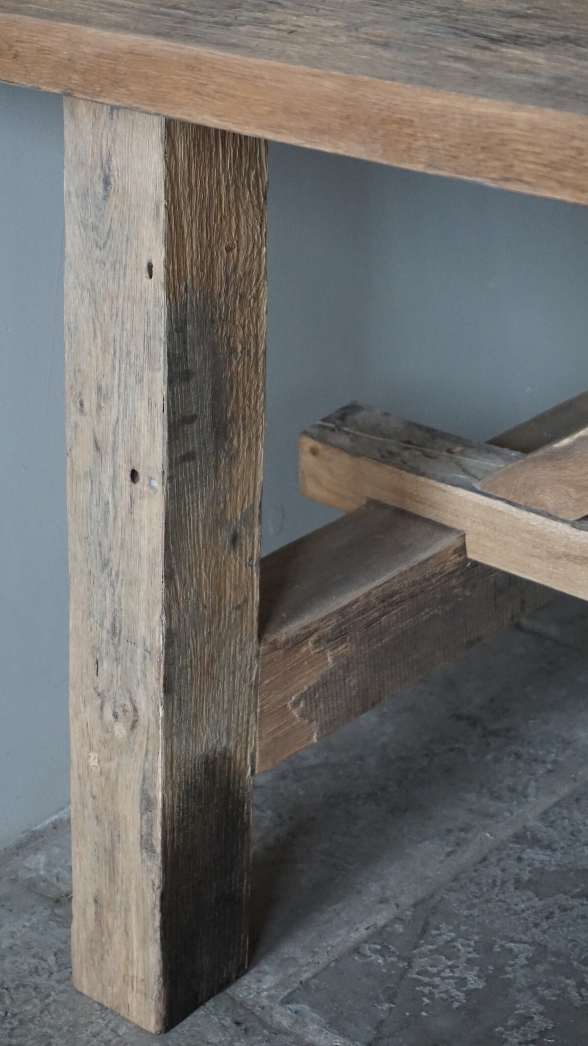 Rene Houtman Oud Eikenhouten Tafel | Nr 2 | L250 x D100 x H79 cm