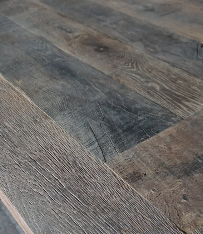 Rene Houtman Oud Eikenhouten Tafel | Nr 2 | L250 x D100 x H79 cm