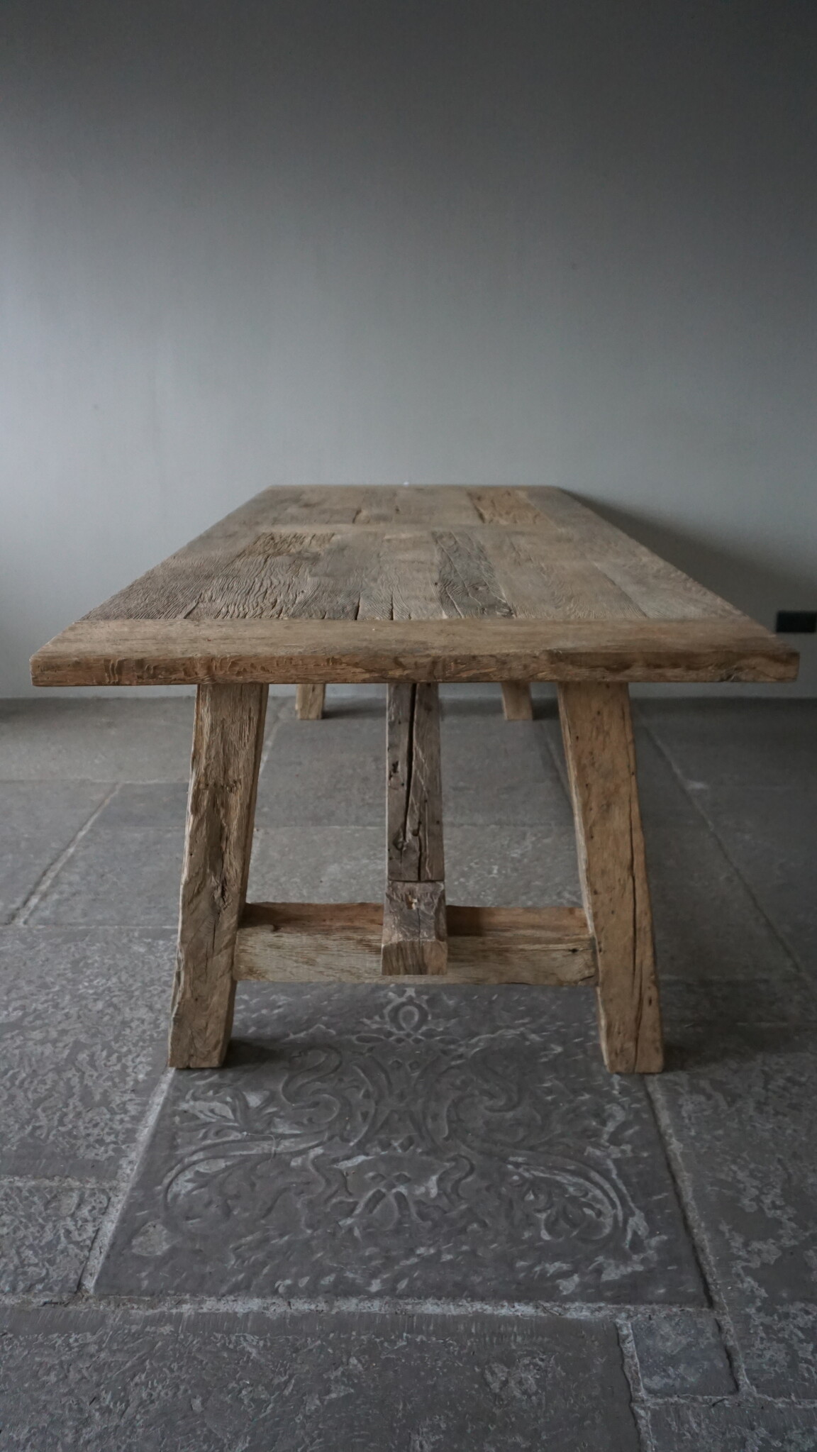 Rene Houtman Oud Eikenhouten Tafel | L252 x D100 x H78 cm