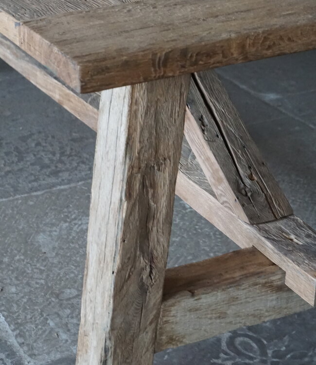 Rene Houtman Oud Eikenhouten Tafel | L252 x D100 x H78 cm