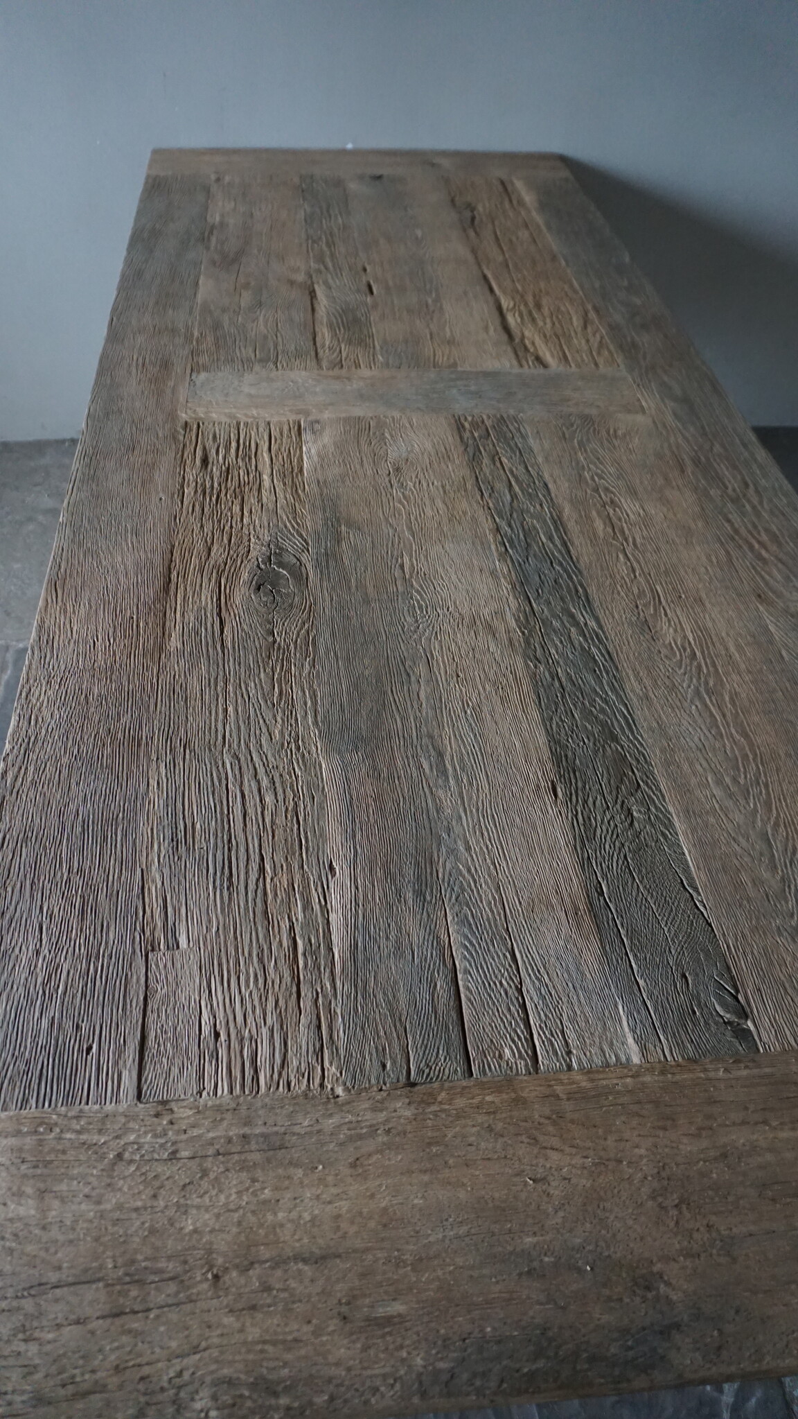 Rene Houtman Oud Eikenhouten Tafel | L252 x D100 x H78 cm