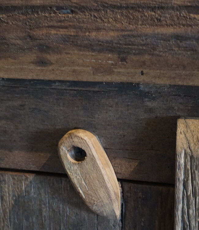 Rene Houtman Kast Truckwood | H120 x B75 x D34 cm