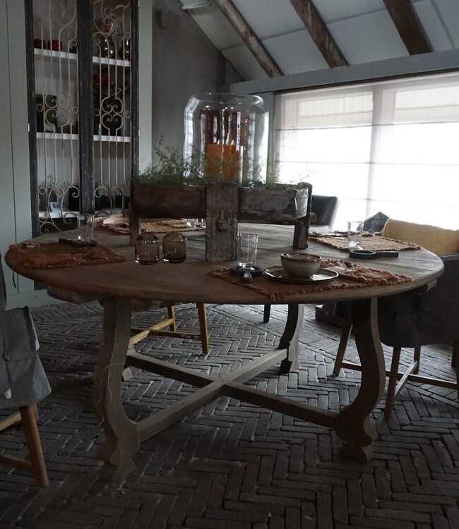 Rene Houtman Ronde Tafel | Olmhout | H76 x D175 cm