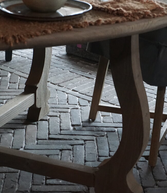 Rene Houtman Ronde Tafel | Olmhout | H76 x D175 cm