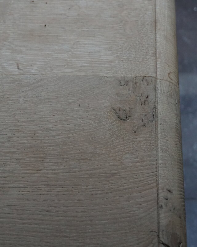 Rene Houtman Eiken Tafel Met Bolpoot | H75xB280xD92 cm