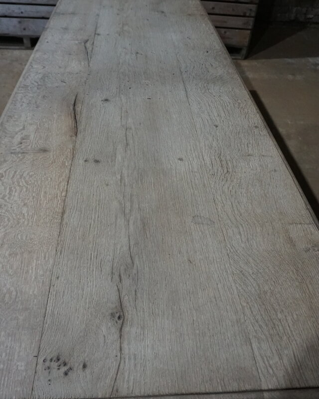 Rene Houtman Eiken Tafel Met Bolpoot | H75xB265xD90 cm