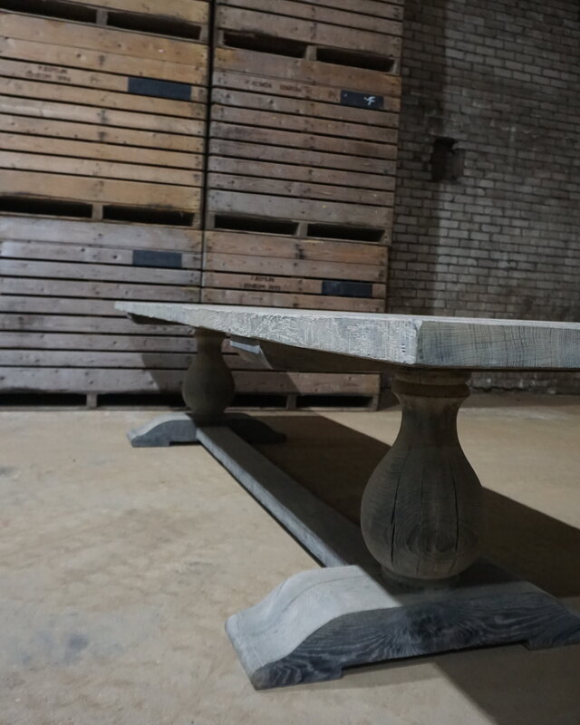 Rene Houtman Eiken Tafel bolpoot | H75xB375xD90 cm