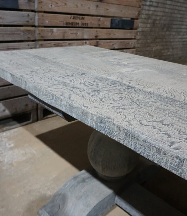 Rene Houtman Eiken Tafel bolpoot | H75xB375xD90 cm