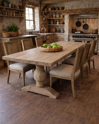 Rene Houtman Eiken Tafel Met Bolpoot | H75xB260xD80 cm