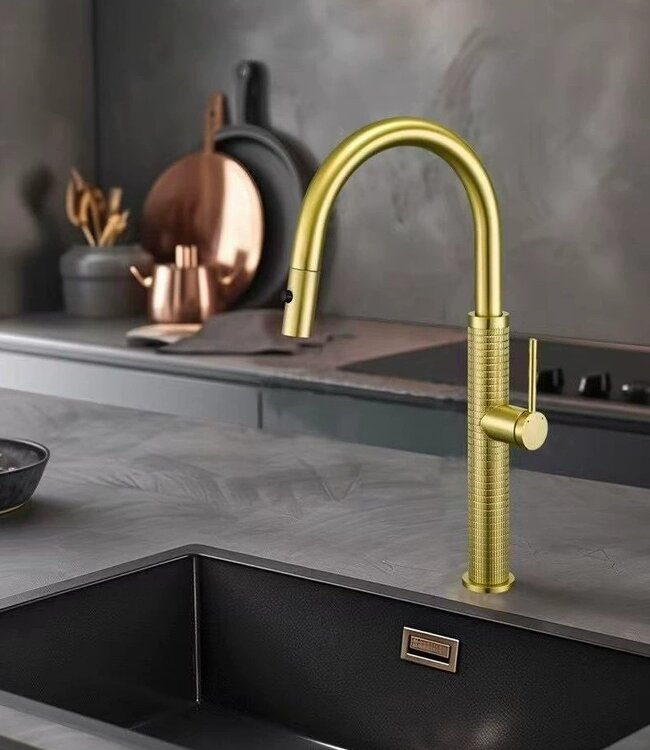 Rene houtman Geborsteld gouden keukenkraan | H46,5 cm