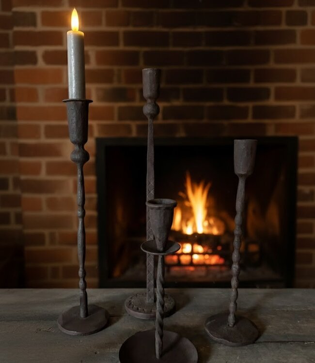 Hoffz Kandelaar Dusk | Cross | Verweerd Ijzer | H38 x D8 cm