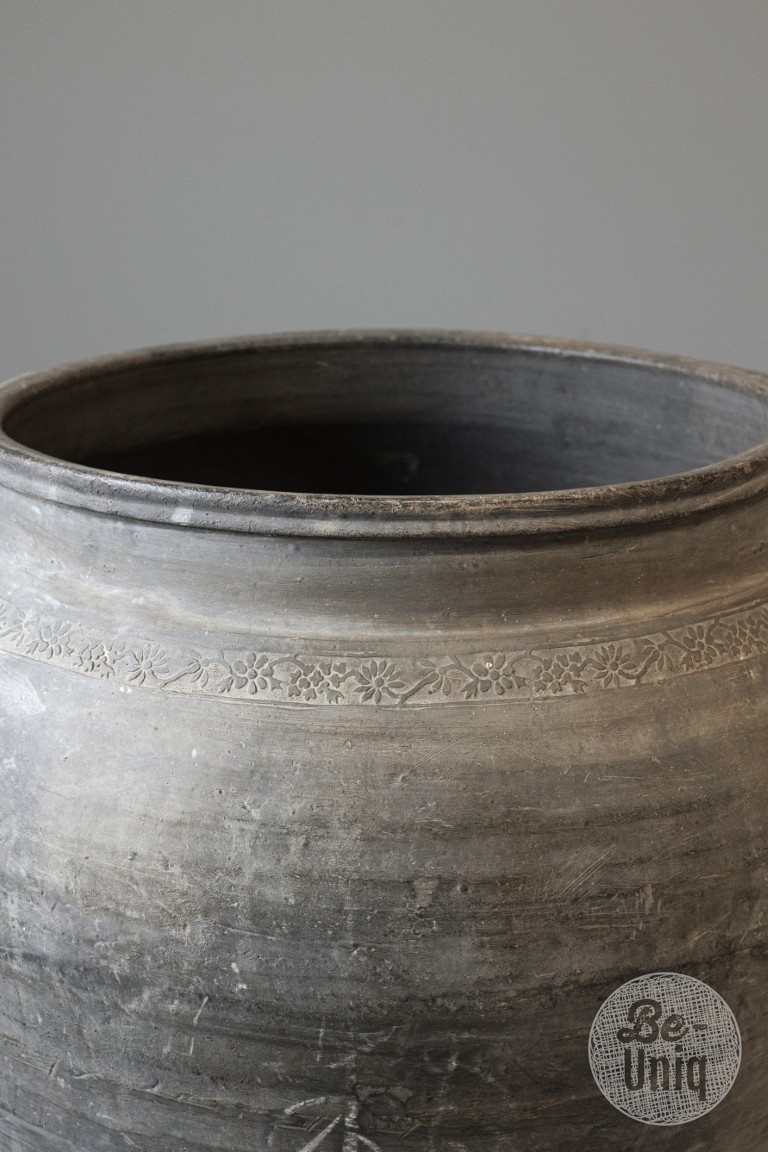 Be-Uniq Oude pot | China | H56  cm