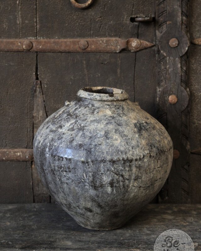 Be-Uniq Antieke pot | India