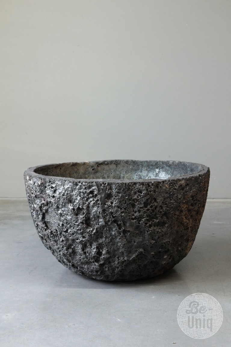 Be-Uniq Oude pot gietijzer | India