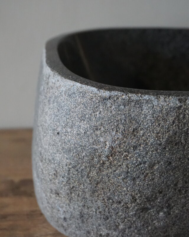 Rene Houtman Kleine Stenen Waskom + Spoelgat | H12,5 x B21 x D20,5 cm