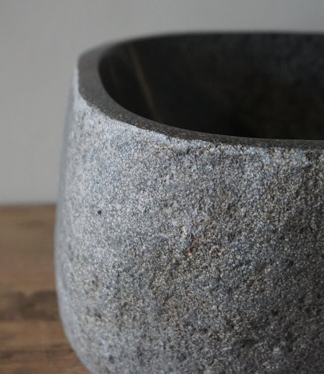 Rene Houtman Kleine Stenen Waskom + Spoelgat | H12,5 x B21 x D20,5 cm