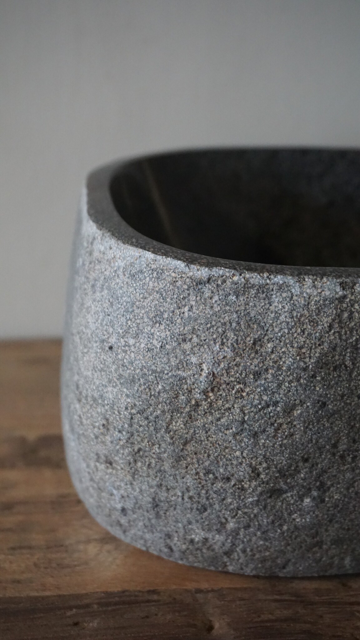 Rene Houtman Kleine Stenen Waskom + Spoelgat | H12,5 x B21 x D20,5 cm