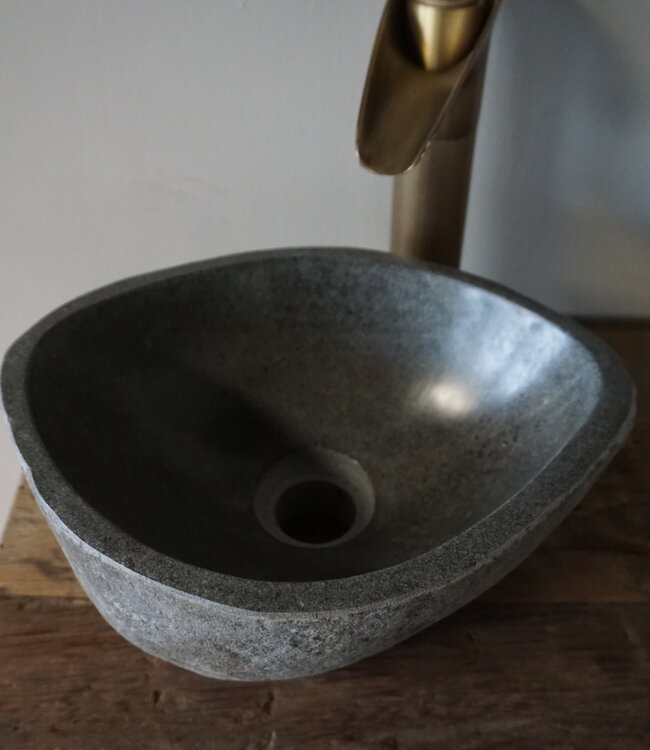 Rene Houtman Kleine Stenen Waskom + Spoelgat | H14 x B30 x D24 cm