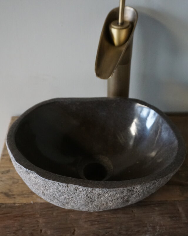 Rene Houtman Kleine Stenen Waskom + Spoelgat | H14 x B30 x D22 cm