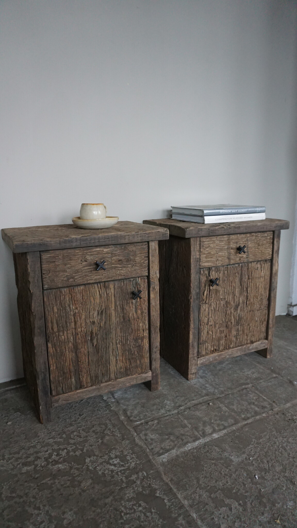 Rene Houtman Nachtkastje | Geborsteld Oud Eiken | H60xB50xD35 cm