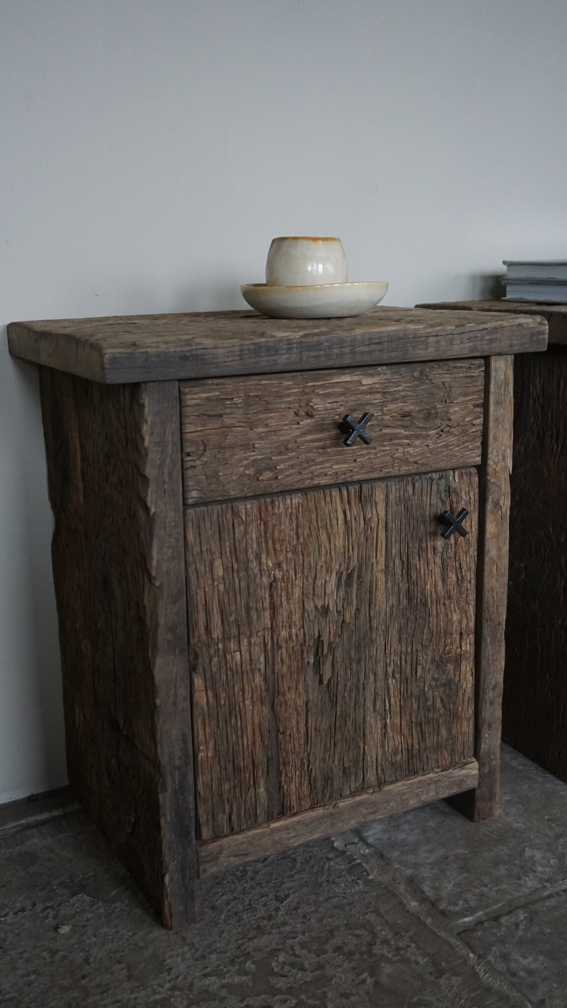 Rene Houtman Nachtkastje | Geborsteld Oud Eiken | H60xB50xD35 cm