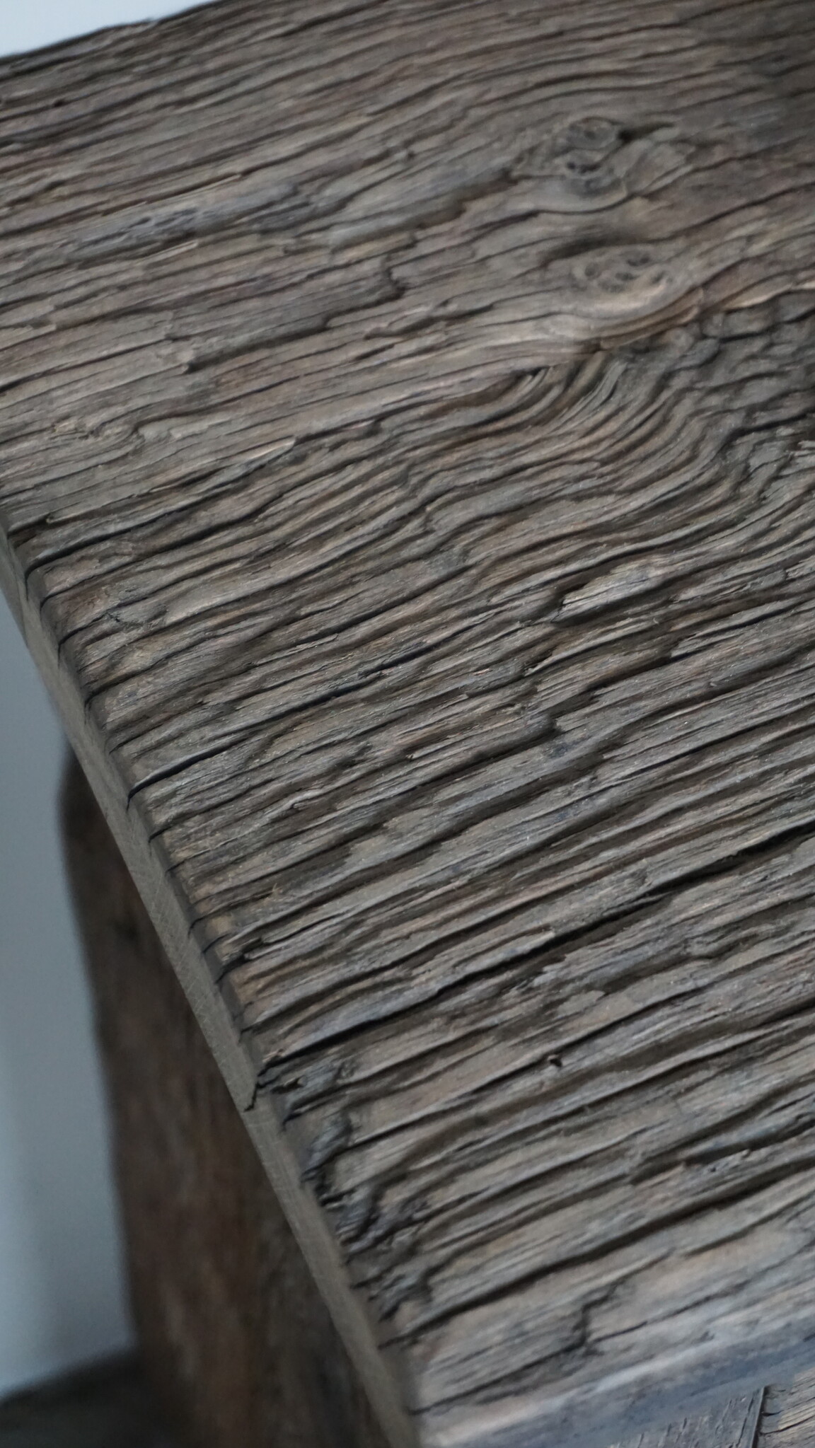 Rene Houtman Nachtkastje | Geborsteld Oud Eiken | H60xB50xD35 cm