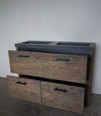 Rene Houtman Badmeubel | Geborsteld Oud Eiken | H90xB120xD46 cm