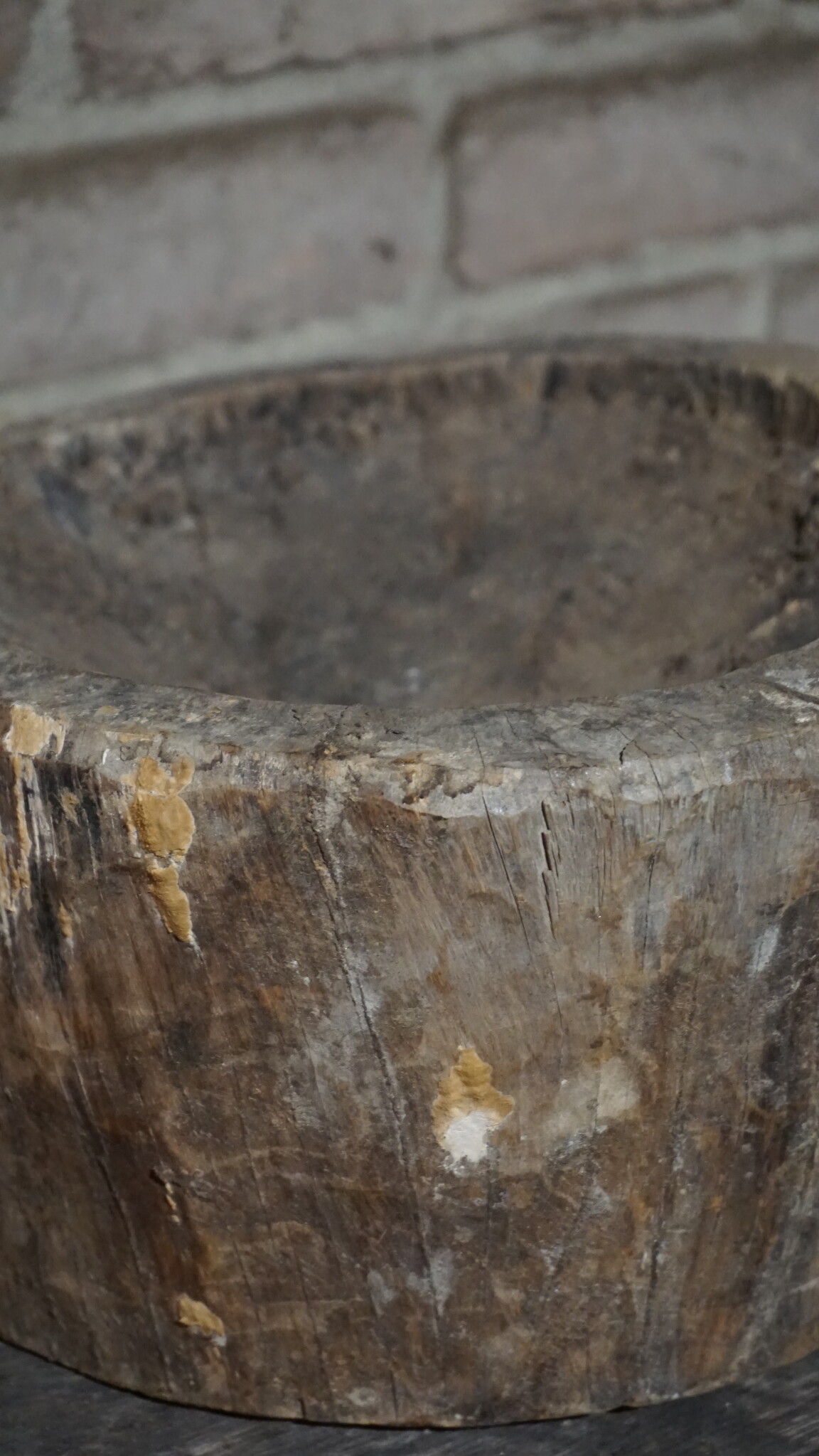 Aura Peeperkorn Oud Houten Vijzel | Uniek | H15 x D26 cm