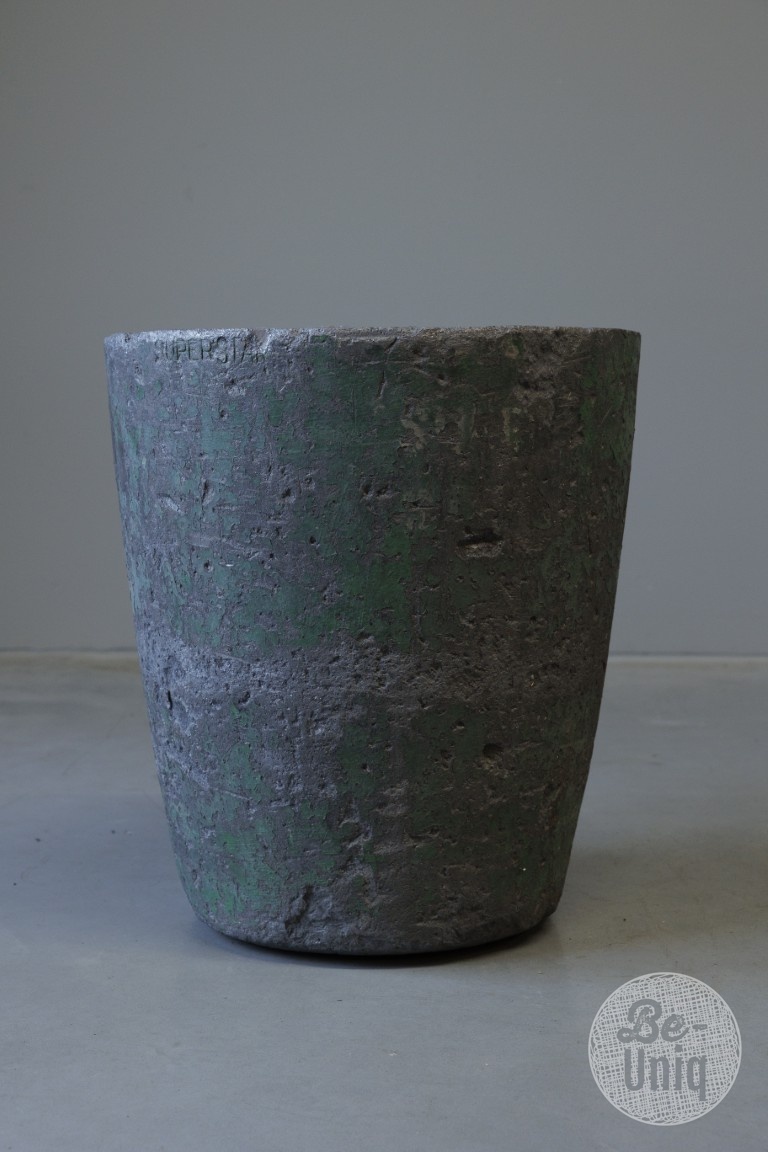 Be-Uniq Oude pot gietijzer | India | H49xB44xD44