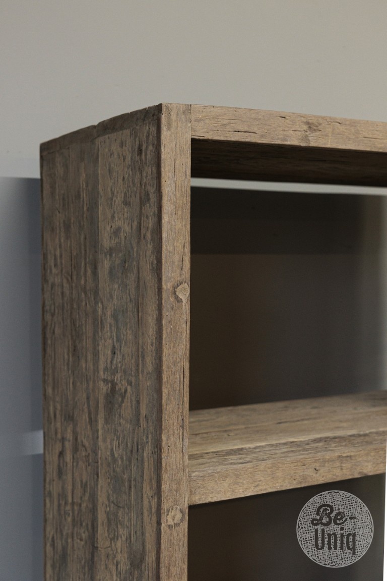 Be-Uniq Boekenrek oud hout | Limited Edition
