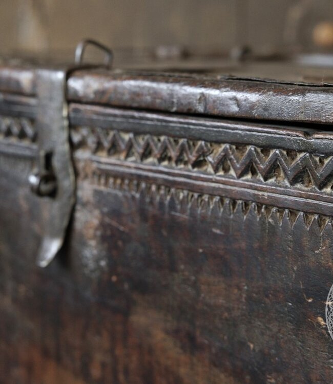 Be-Uniq Origineel oud Dauri kistje | India | H22 cm