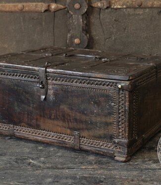 Be-Uniq Origineel oud Dauri kistje | India | H22 cm