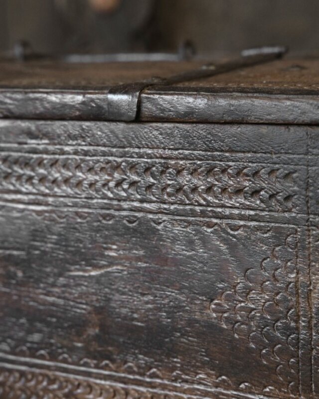 Be-Uniq Origineel oud Dauri kistje | India | H20 cm