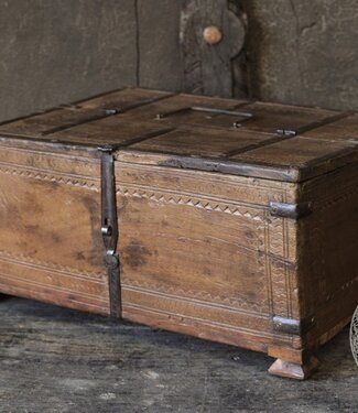 Be-Uniq Origineel oud Dauri kistje | India | H17 cm