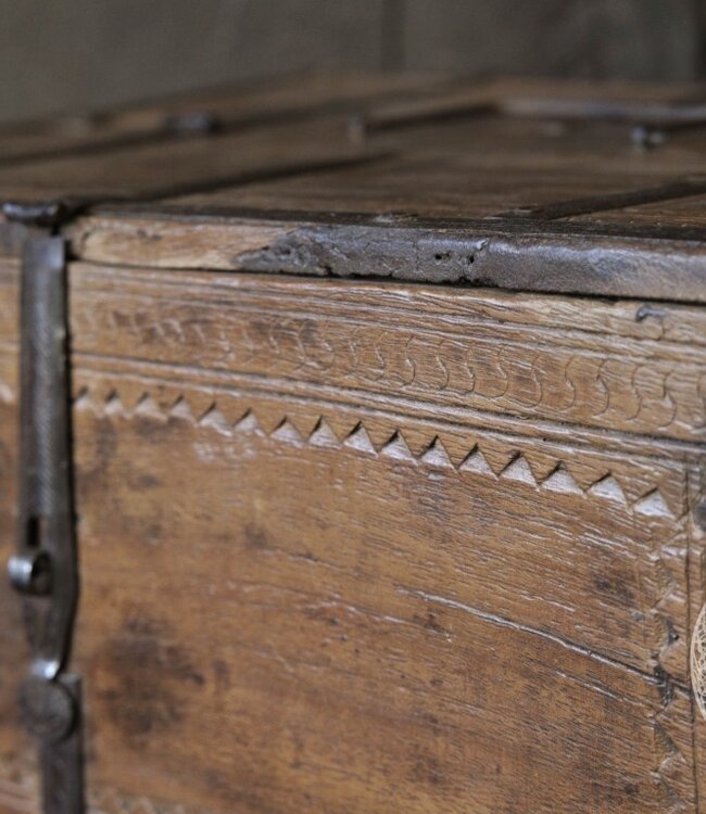 Be-Uniq Origineel oud Dauri kistje | India | H17 cm