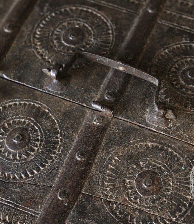 Be-Uniq Origineel oud Dauri kistje | India | H19 cm