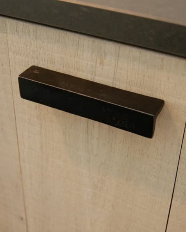 Dauby STUK MEUBELGREEP PML96/150 VEROUDERD IJZER - ZWART (VO) L150mm
