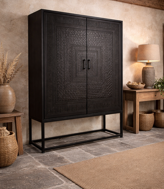 Rene Houtman Kast 2-Deurs Dallie Zwart Vierkant Houtsnijwerk - B140xD50xH180 Cm