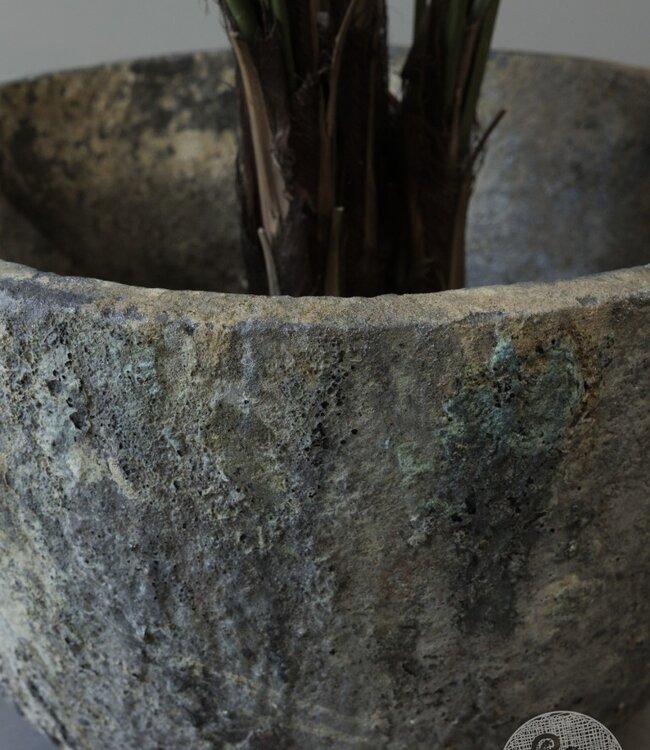 Be-Uniq Oude pot gietijzer | India | H49 cm